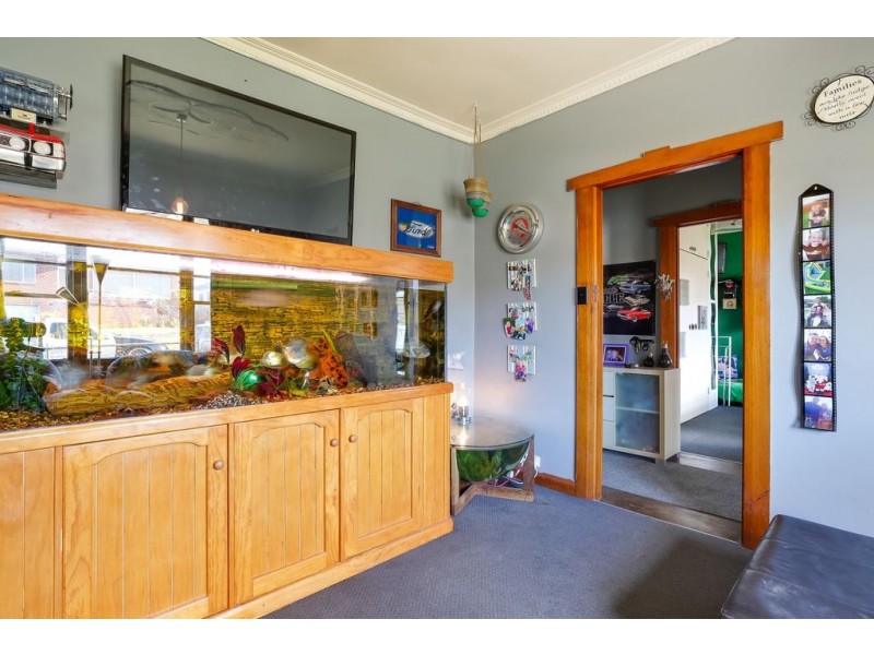 8 Sherwood Road, West Moonah TAS 7009