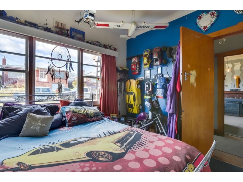 8 Sherwood Road, West Moonah TAS 7009