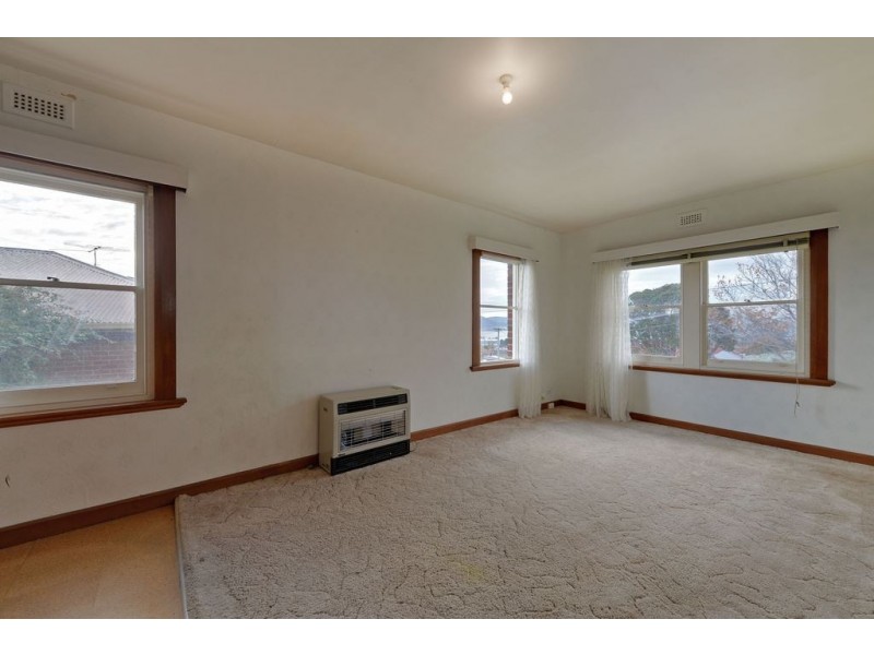 10 Walker Street, Rosetta TAS 7010