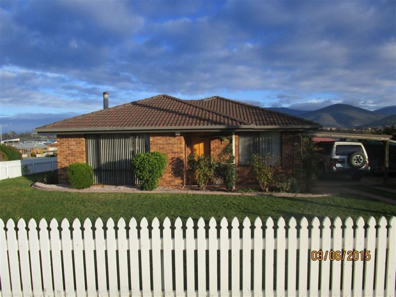 99 Jetty Road, Old Beach TAS 7017