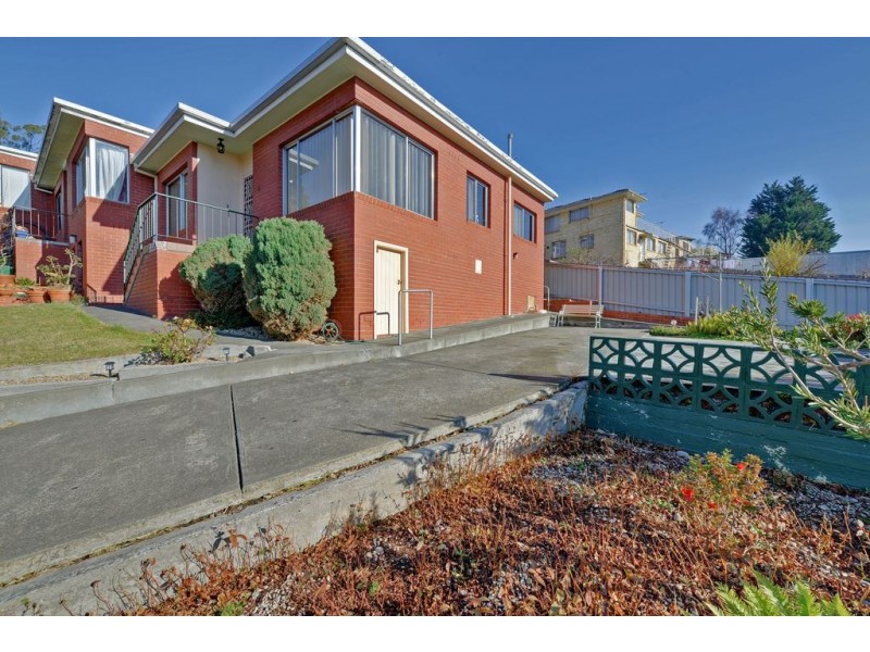 4/41 Corinda Grove, West Moonah TAS 7009
