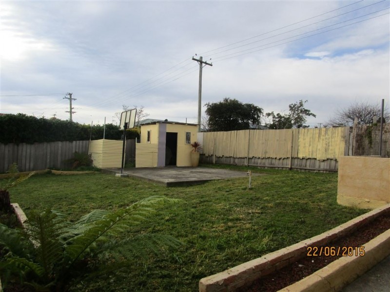 15 Ashbourne Grove, West Moonah TAS 7009
