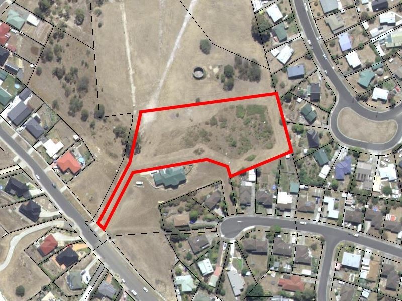 122 Branscombe Road, Claremont TAS 7011