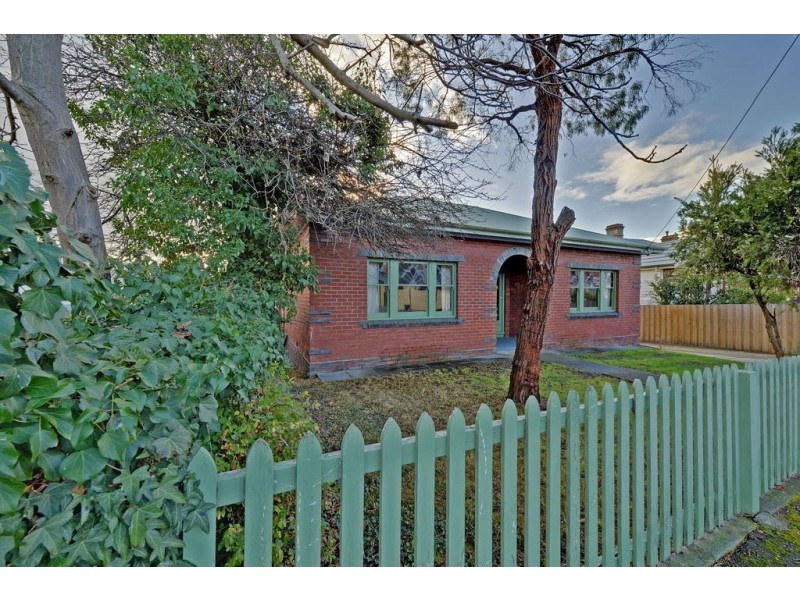 34 Roope Street, New Town TAS 7008