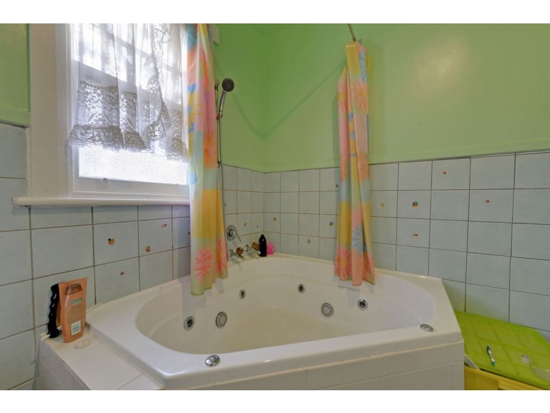 14 Station Street, New Norfolk TAS 7140