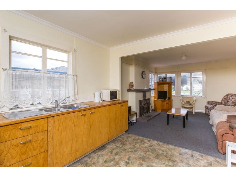 21 Kensington Street, New Norfolk TAS 7140