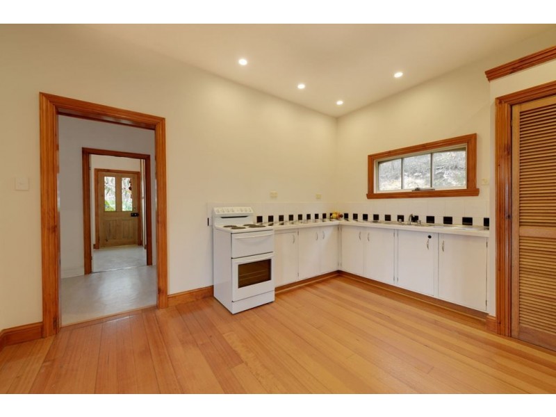 686 Collins Cap Road, Collinsvale TAS 7012