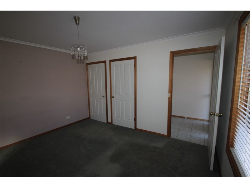 35 Bournville Crescent, Claremont TAS 7011