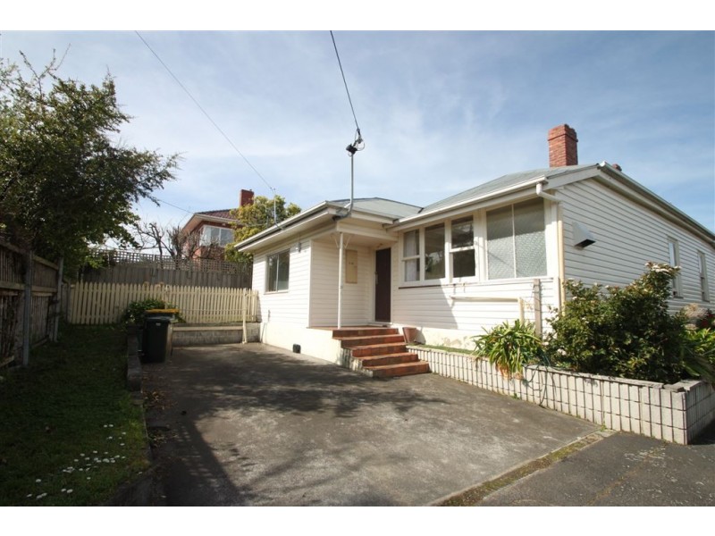 1/22 Sunnyside Road, New Town TAS 7008
