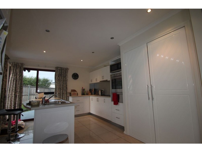11 Voss Court, Old Beach TAS 7017