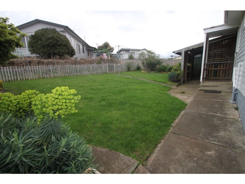 12 Langura Avenue, Chigwell TAS 7011