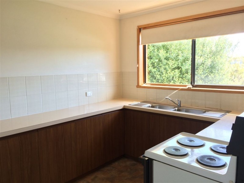 2/14 Madeline Court, Glenorchy TAS 7010