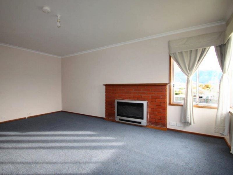 79 Lamprill Circle, Herdsmans Cove TAS 7030