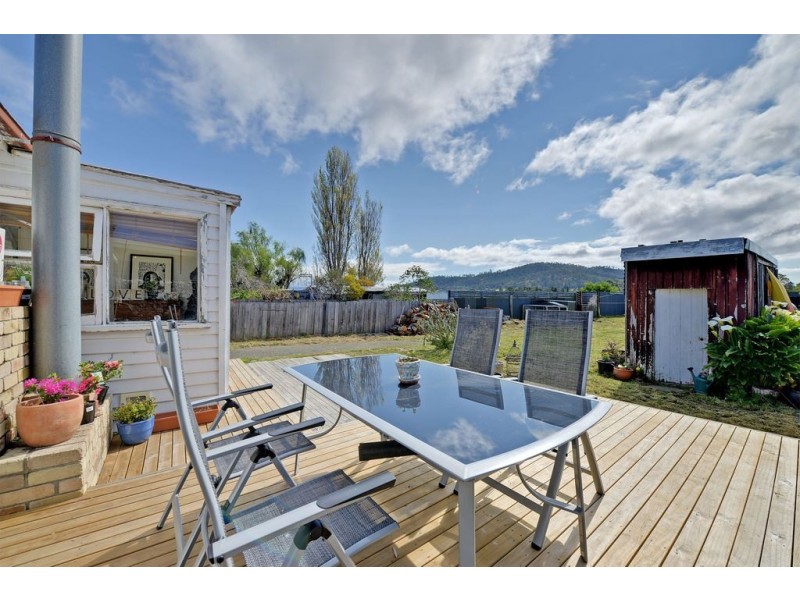 36 North Terrace, Lauderdale TAS 7021