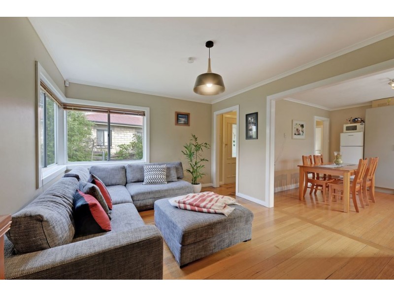 69 Renfrew Circle, Goodwood TAS 7010