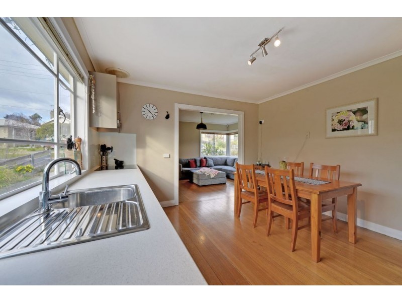69 Renfrew Circle, Goodwood TAS 7010