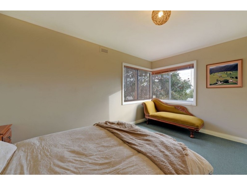 69 Renfrew Circle, Goodwood TAS 7010