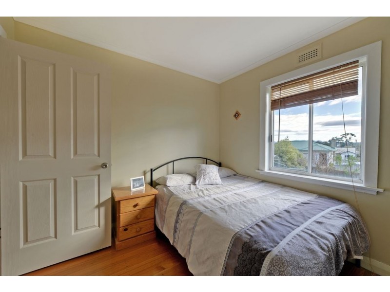 69 Renfrew Circle, Goodwood TAS 7010