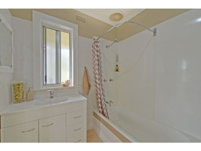 69 Renfrew Circle, Goodwood TAS 7010