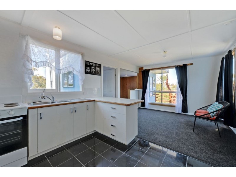 46 Myrica Street, Primrose Sands TAS 7173