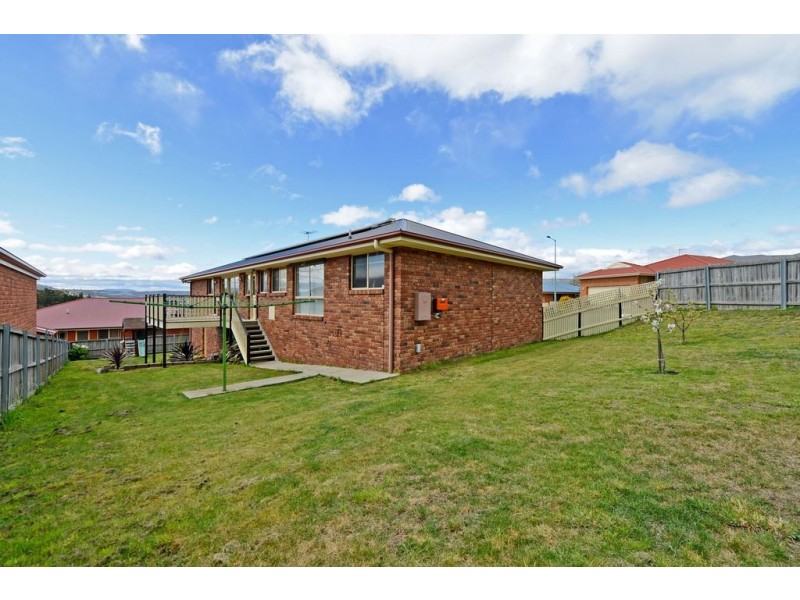 1 Eclipse Road, Austins Ferry TAS 7011