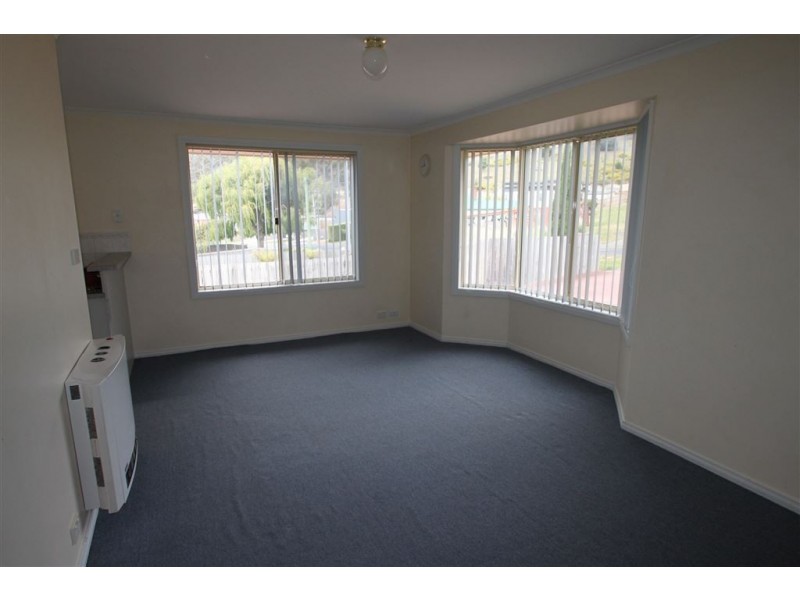 1/84 Mary’s Hope Road, Rosetta TAS 7010