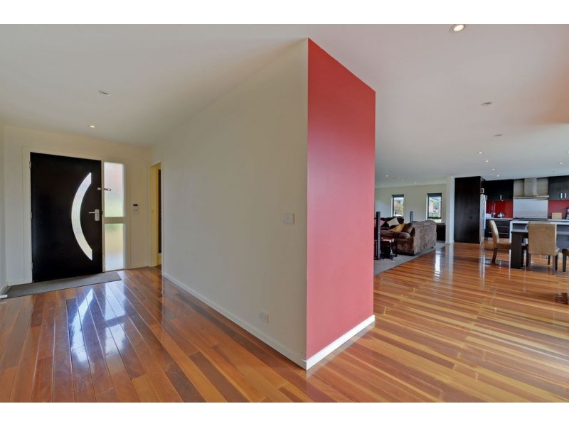 1 Walton Court, Glenorchy TAS 7010