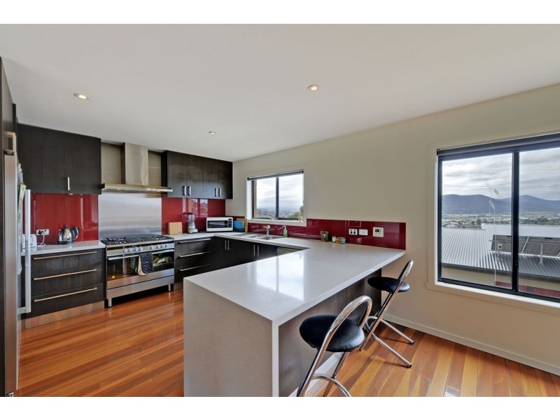 1 Walton Court, Glenorchy TAS 7010