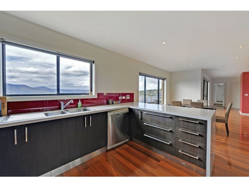 1 Walton Court, Glenorchy TAS 7010
