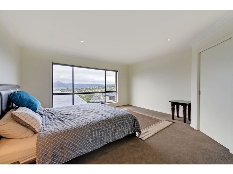 1 Walton Court, Glenorchy TAS 7010
