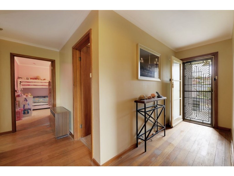 25 Devines Road, Glenorchy TAS 7010