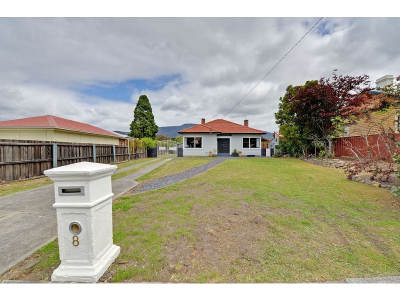 8 Somerdale Road, Claremont TAS 7011