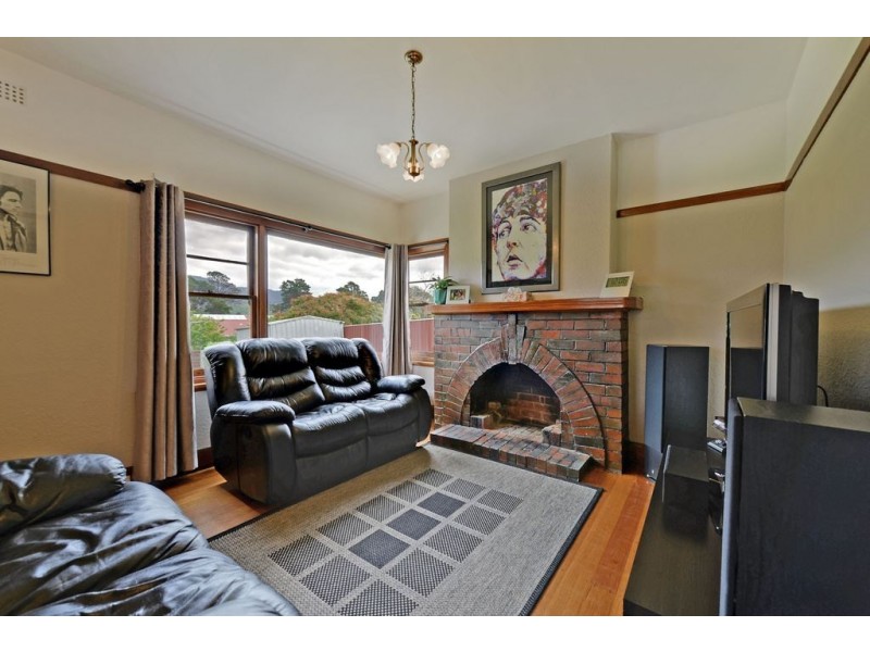 8 Somerdale Road, Claremont TAS 7011