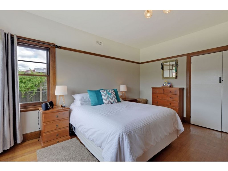 8 Somerdale Road, Claremont TAS 7011