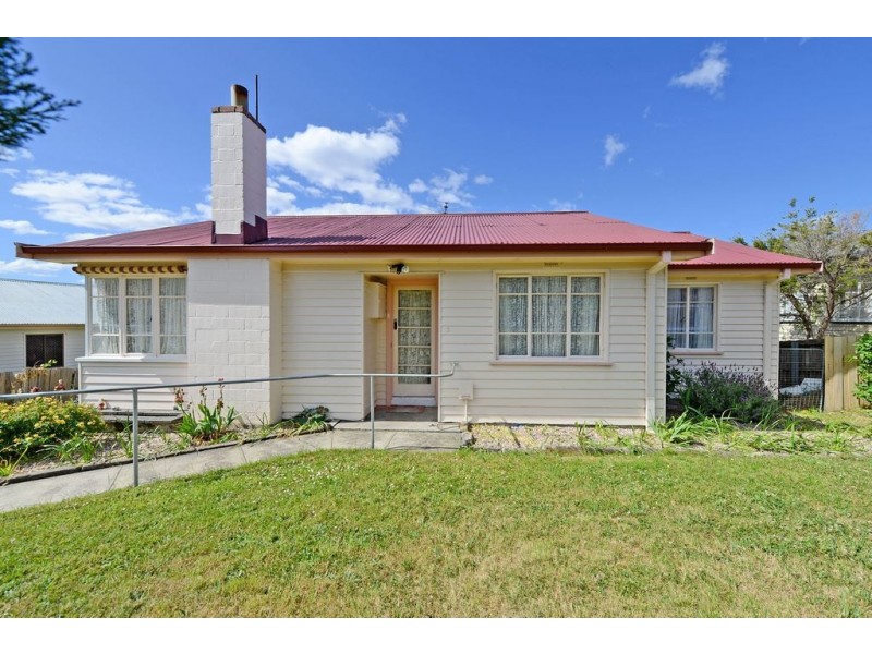 3 Norman Circle, Glenorchy TAS 7010