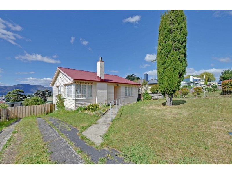 3 Norman Circle, Glenorchy TAS 7010