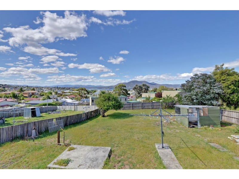 3 Norman Circle, Glenorchy TAS 7010