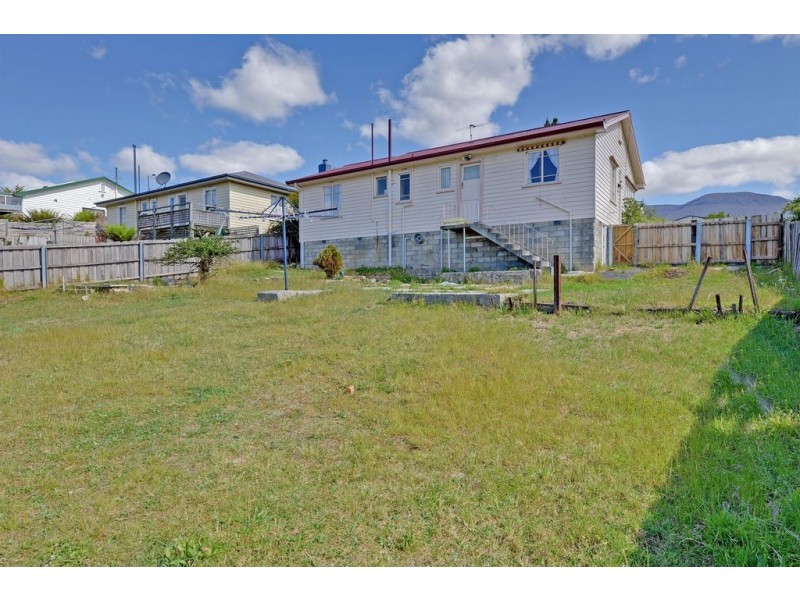 3 Norman Circle, Glenorchy TAS 7010