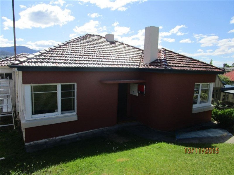 82 New Town Road, New Town TAS 7008