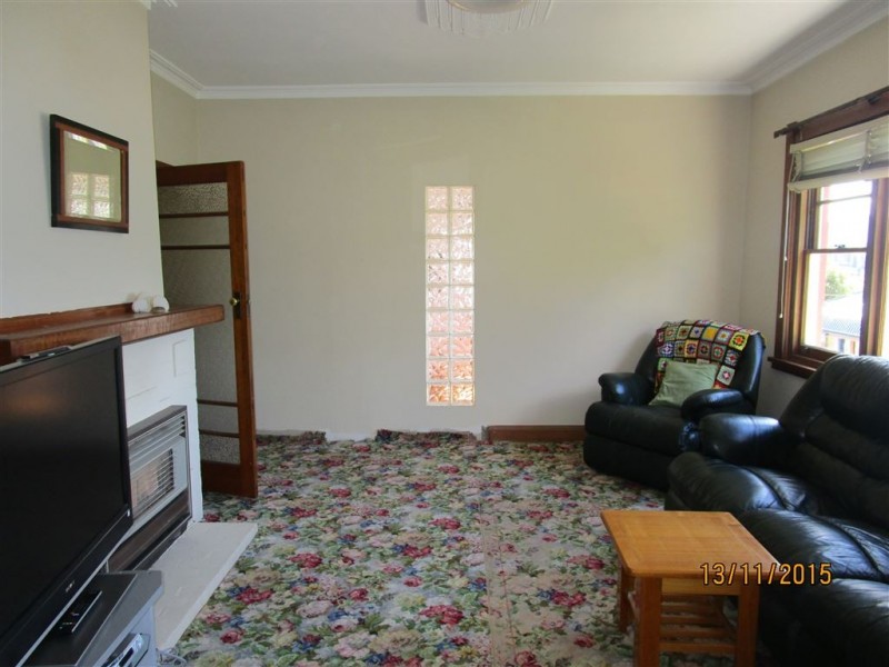 82 New Town Road, New Town TAS 7008