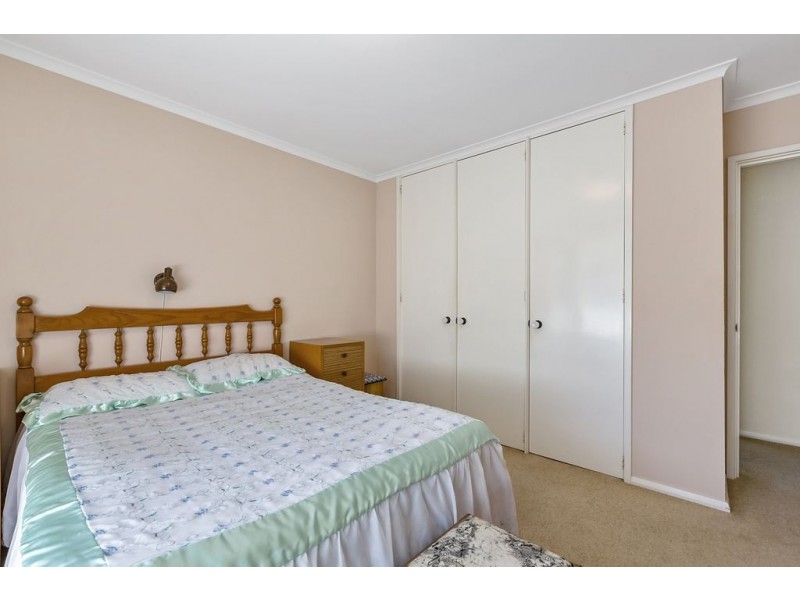 6 Orford Crescent, Howrah TAS 7018
