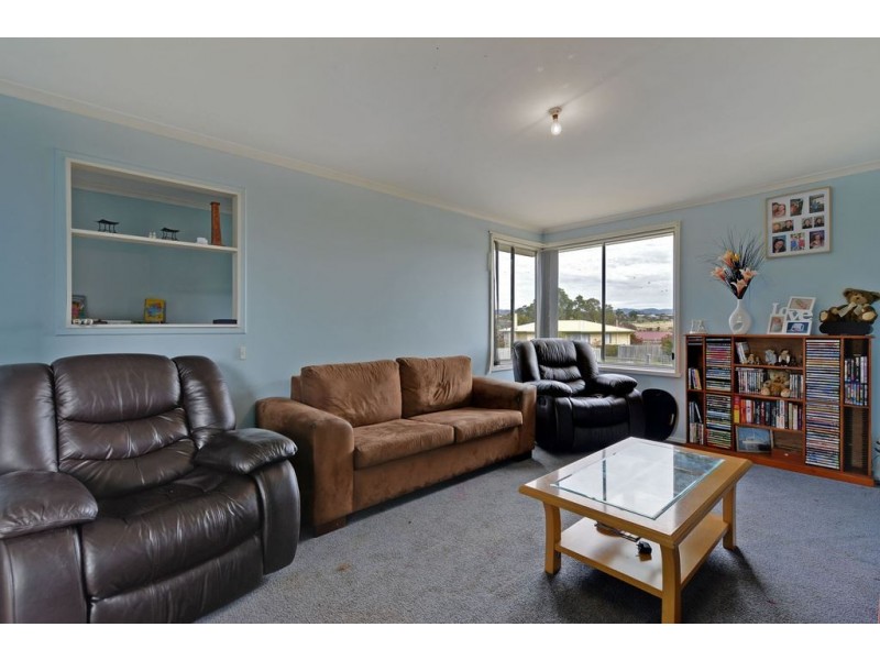 64 Fisher Drive, Herdsmans Cove TAS 7030