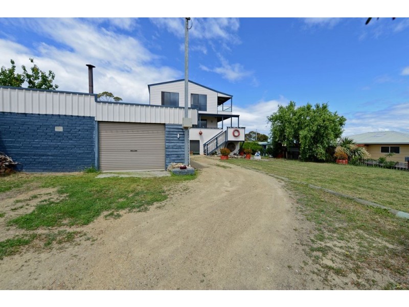 3 Rowan Avenue, Primrose Sands TAS 7173