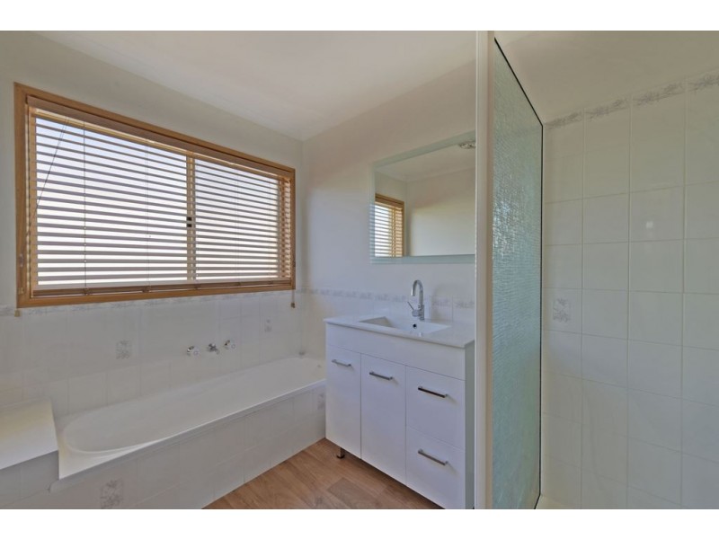 2/3 Church Street, Rokeby TAS 7019