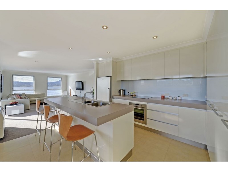 4 Akamas Drive, Granton TAS 7030