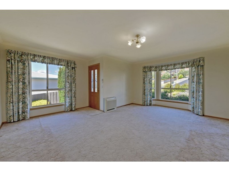 1/8 Stansbury Street, Glenorchy TAS 7010