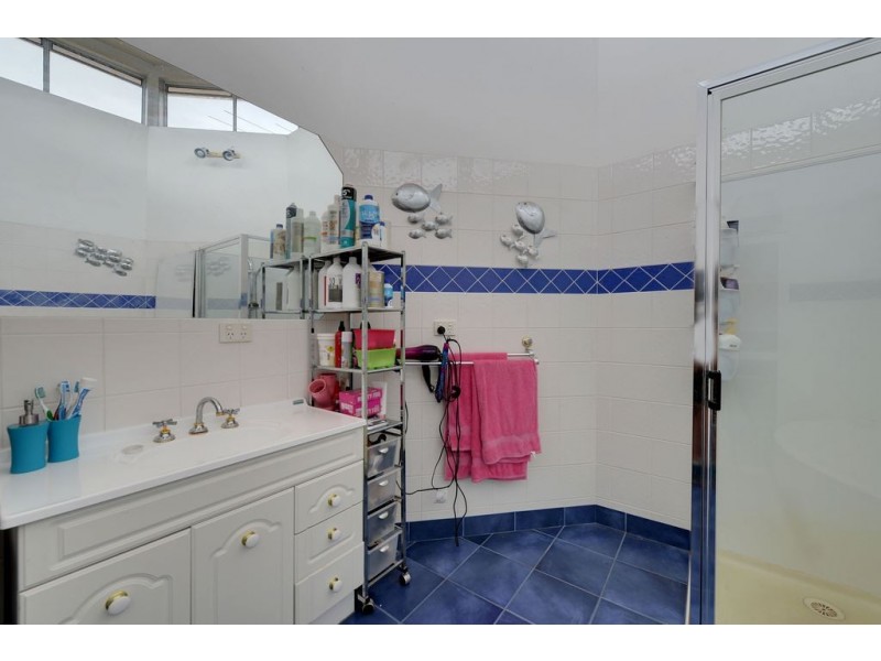 2 Cabernet Drive, Berriedale TAS 7011