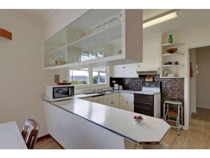 27 Paringa Road, Glenorchy TAS 7010