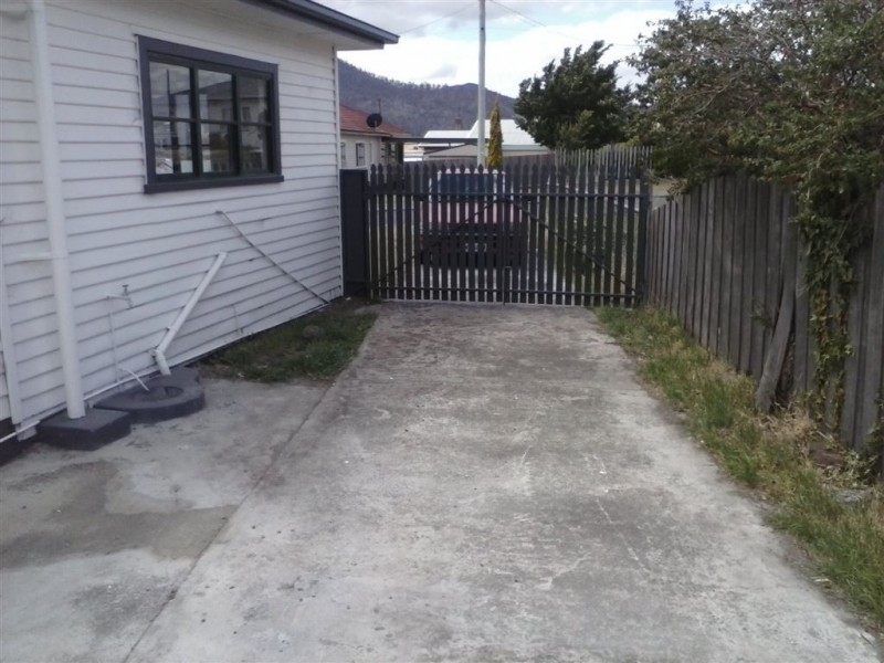 76 Renfrew Circle, Goodwood TAS 7010