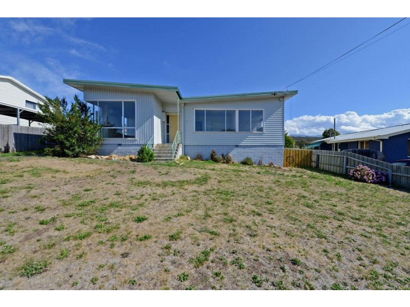 4 Waratah Road, Risdon Vale TAS 7016